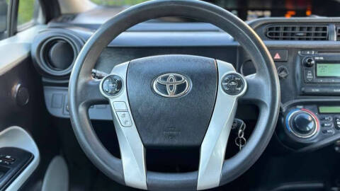 2014 Toyota Prius c Two