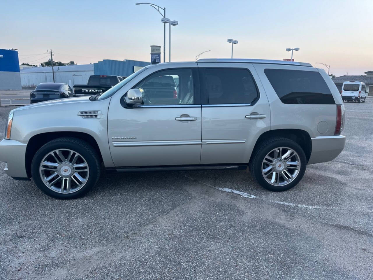 2014 Cadillac Escalade for sale at Dubb's Motors LLC in Great Bend, KS