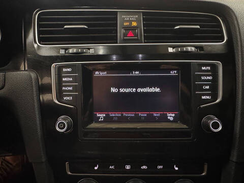 2015 Volkswagen Golf GTI S