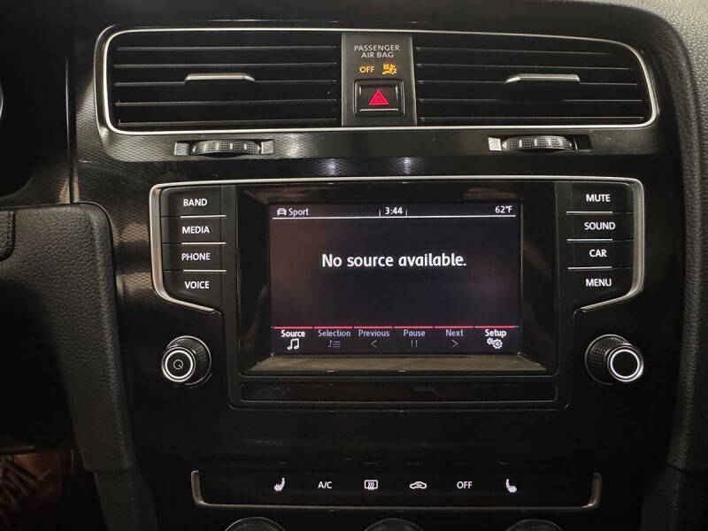 2015 Volkswagen Golf GTI S