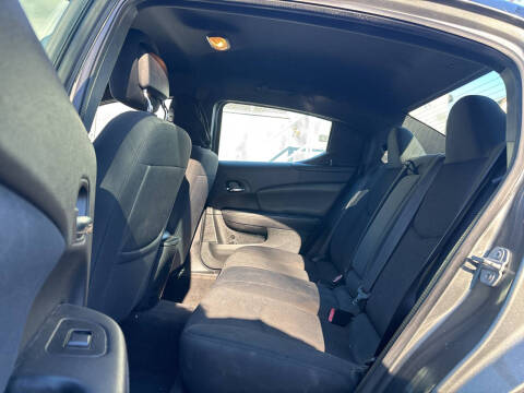 2013 Dodge Avenger SE