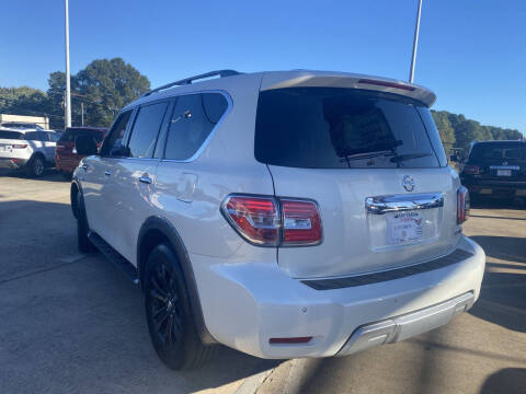 2017 Nissan Armada Platinum