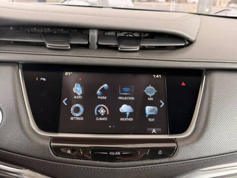 2018 Cadillac XT5 Premium Luxury