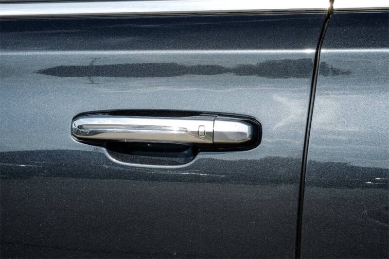 2020 Cadillac Escalade ESV Premium Luxury