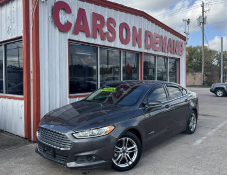 2016 Ford Fusion Hybrid SE