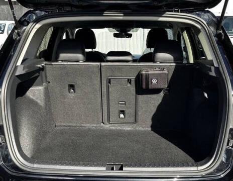 2024 Volkswagen Taos SE 4Motion