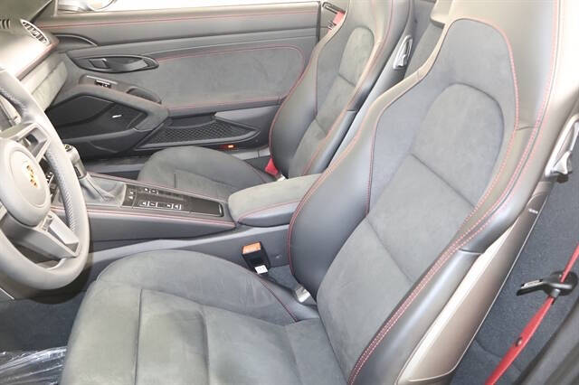 2025 Porsche 718 Boxster Spyder RS