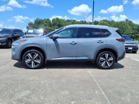 2022 Nissan Rogue SL