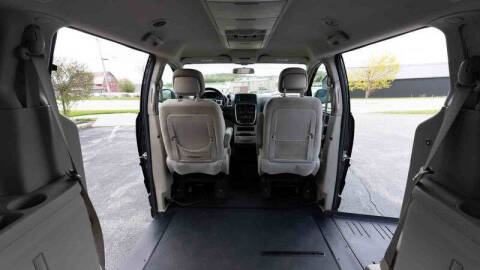2011 Dodge Grand Caravan Crew
