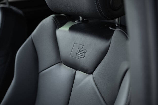 2025 Audi Q3 quattro S line Premium 45 TFSI