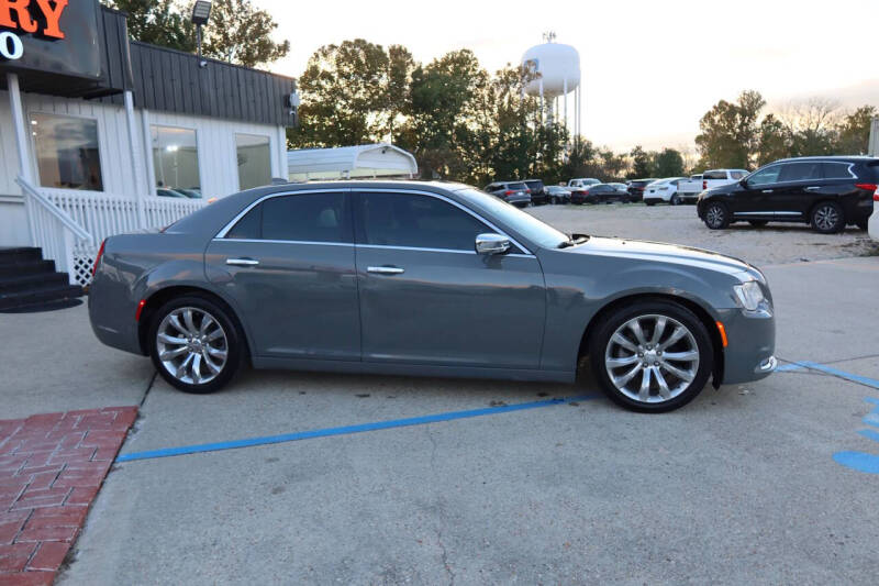 2019 Chrysler 300 Limited