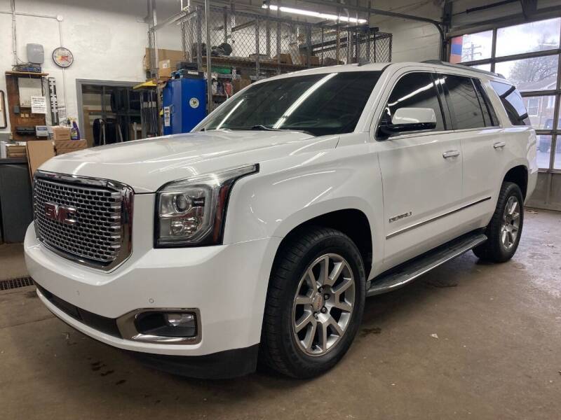 2015 GMC Yukon for sale at Borderline Auto Sales in Loveland OH
