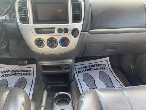 2003 Mazda Tribute ES-V6