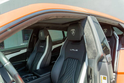 2023 Lamborghini Urus S