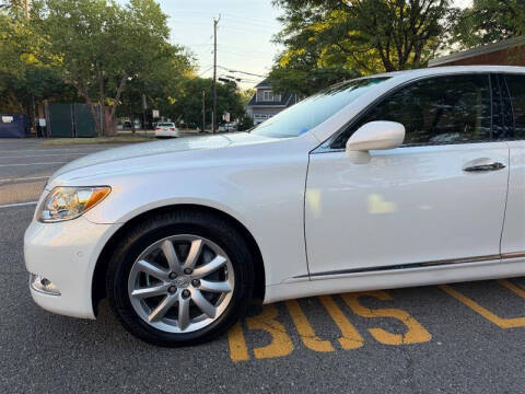 2007 Lexus LS 460