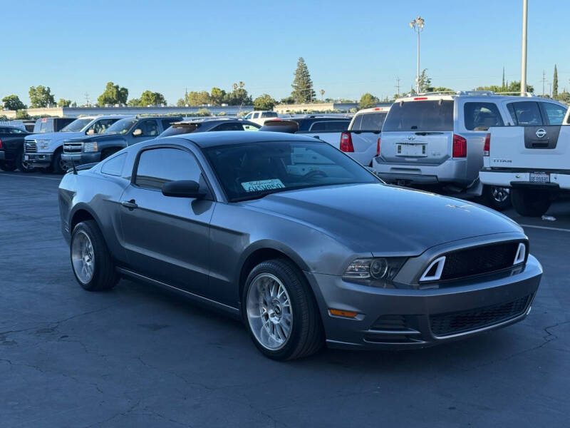 2013 Ford Mustang V6