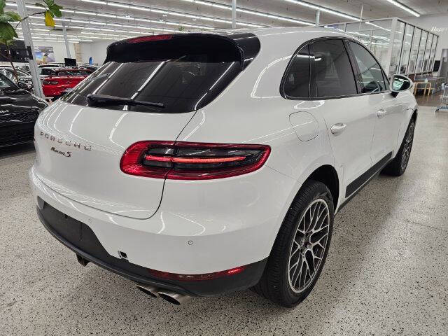 2016 Porsche Macan S