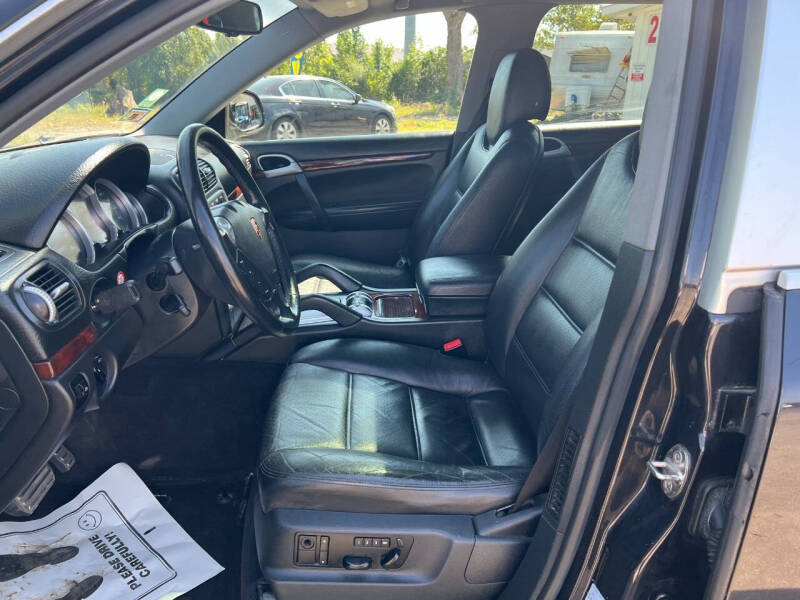 2005 Porsche Cayenne S