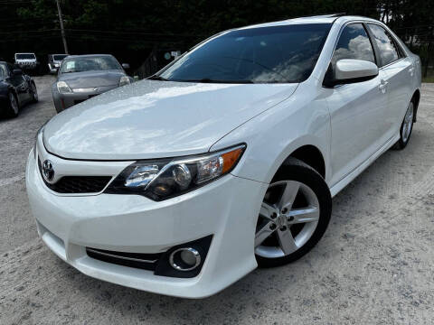 2014 Toyota Camry for sale at Gwinnett Luxury Motors in Buford GA