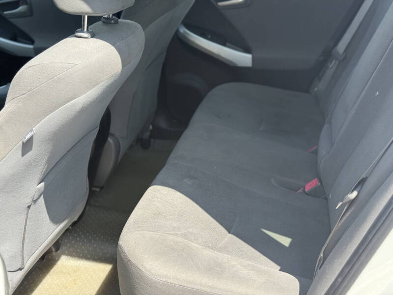 2013 Toyota Prius Plug-in Hybrid