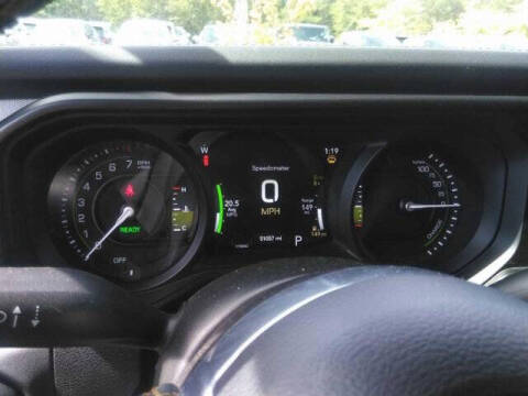 2024 Jeep Wrangler Sahara 4xe