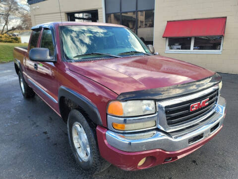 2005 GMC Sierra 1500 for sale at I-Deal Cars LLC in York PA