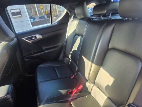 2013 Lexus CT 200h