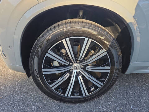 2025 Volvo XC90 B6 Plus Bright Theme 7P