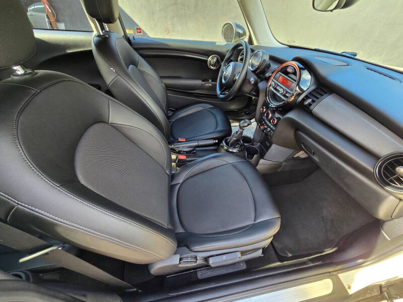 2015 MINI Hardtop 2 Door Cooper