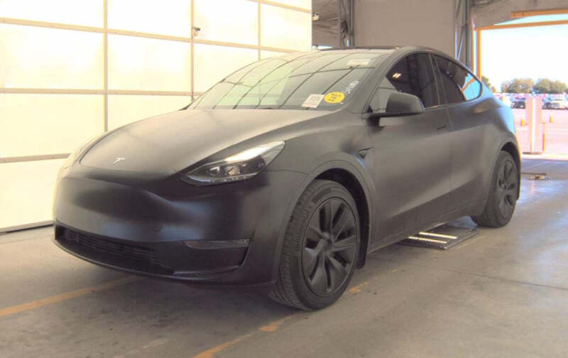 2024 Tesla Model Y Long Range