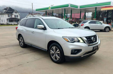 2017 Nissan Pathfinder SV