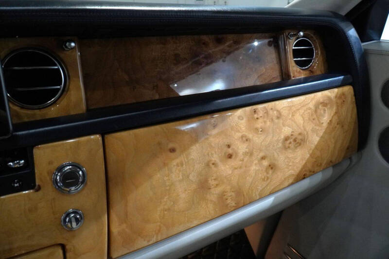 2004 Rolls-Royce Phantom