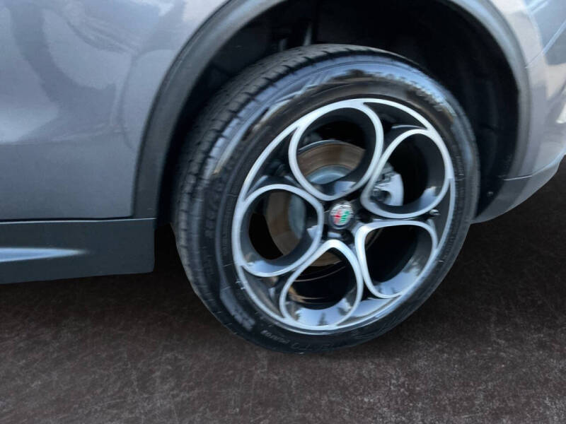 2019 Alfa Romeo Stelvio Ti