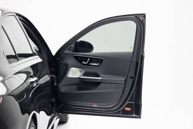 2024 Mercedes-Benz C-Class AMG C 63 S E Performance