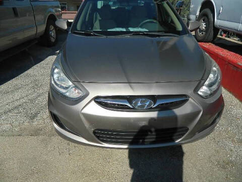 2013 Hyundai Accent GLS