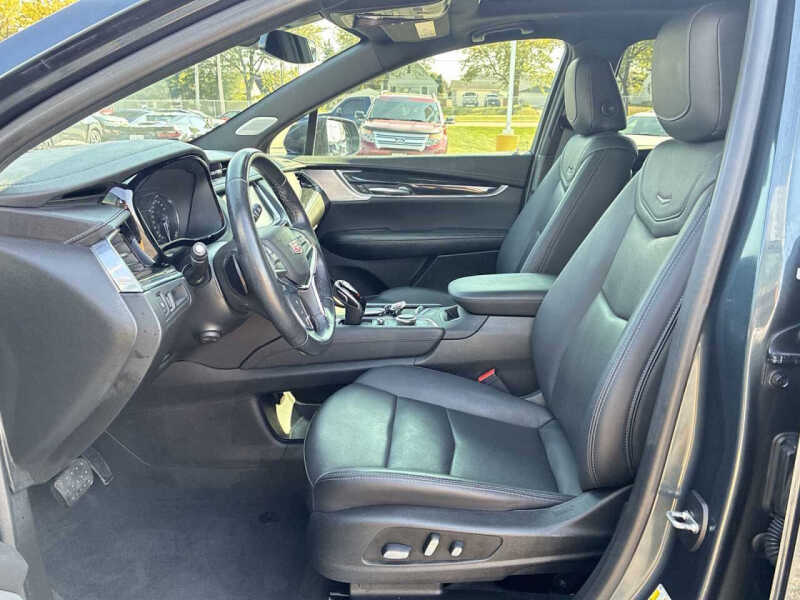 2020 Cadillac XT5 Premium Luxury