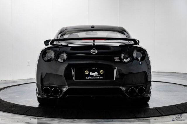 2013 Nissan GT-R Premium