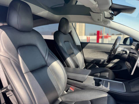 2021 Tesla Model 3 Long Range