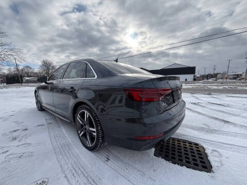 2018 Audi A4 2.0T quattro Premium Plus