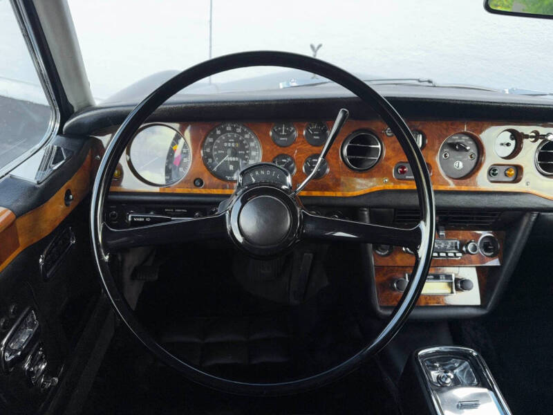 1975 Rolls-Royce Corniche