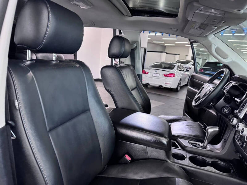 2018 Toyota Sequoia TRD Sport