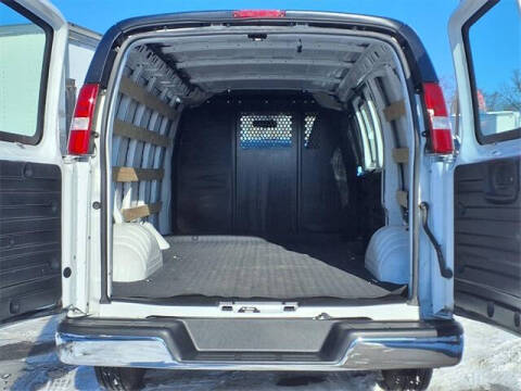 2024 Chevrolet Express 2500