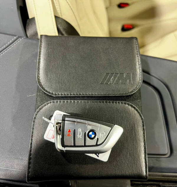 2020 BMW M8