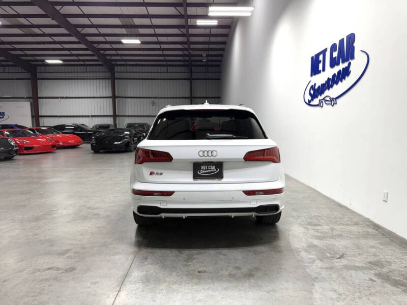 2020 Audi SQ5 3.0T quattro Prestige