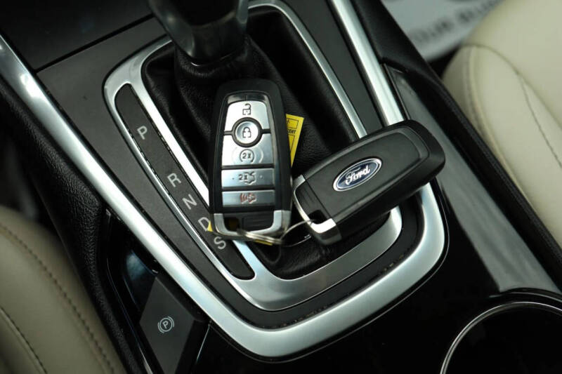 2018 Ford Edge Titanium