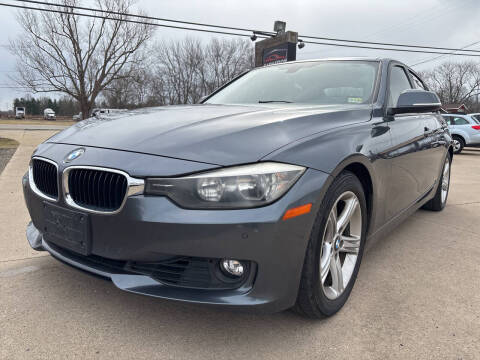 2012 BMW 3 Series for sale at CarNation Auto Group in Alliance OH