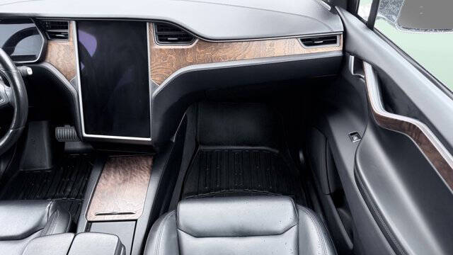 2020 Tesla Model X Long Range Plus