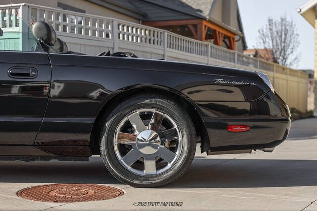 2002 Ford Thunderbird Deluxe