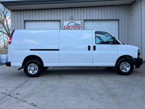 2023 Chevrolet Express 2500