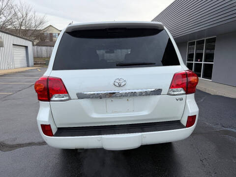 2015 Toyota Land Cruiser